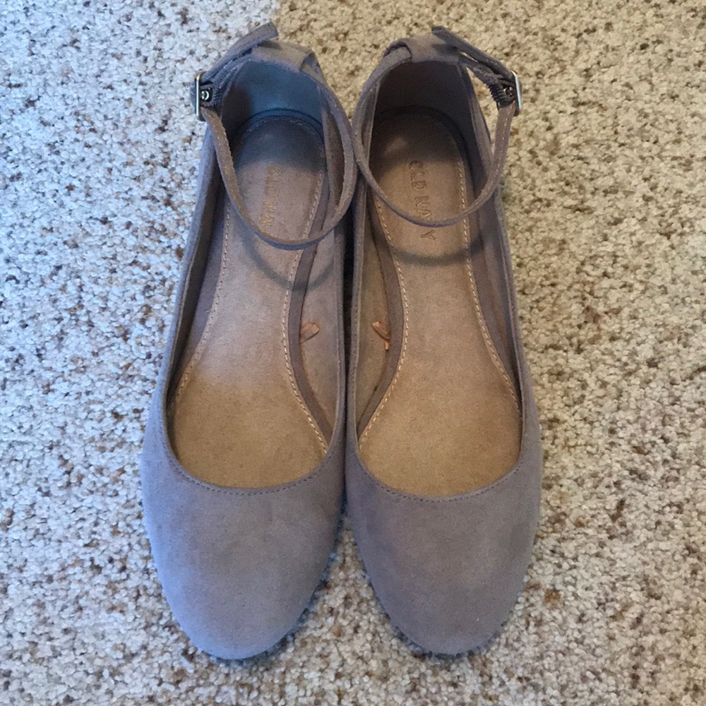 Old Navy Ballet Flats